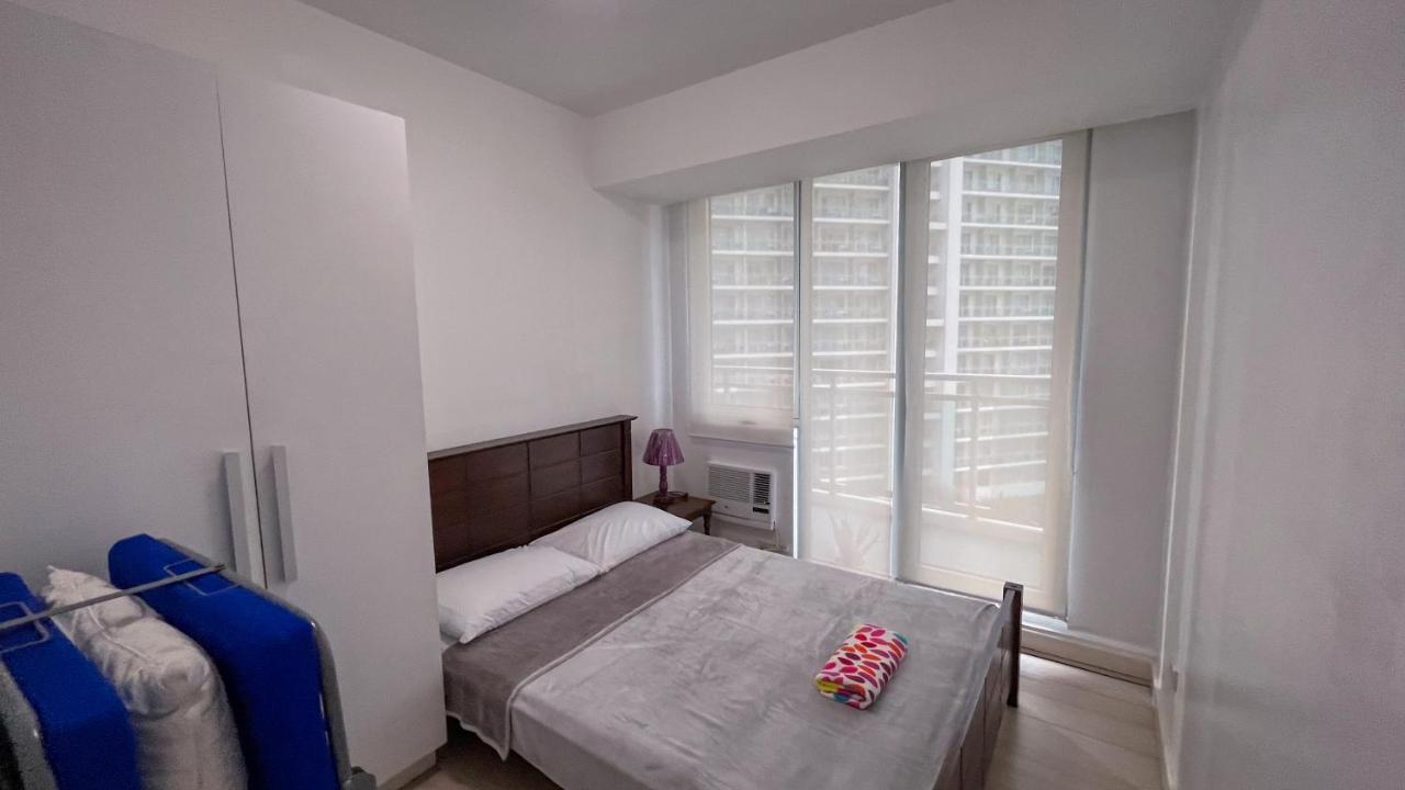 Azure Urban Resort Maui Unit Manila Exteriör bild