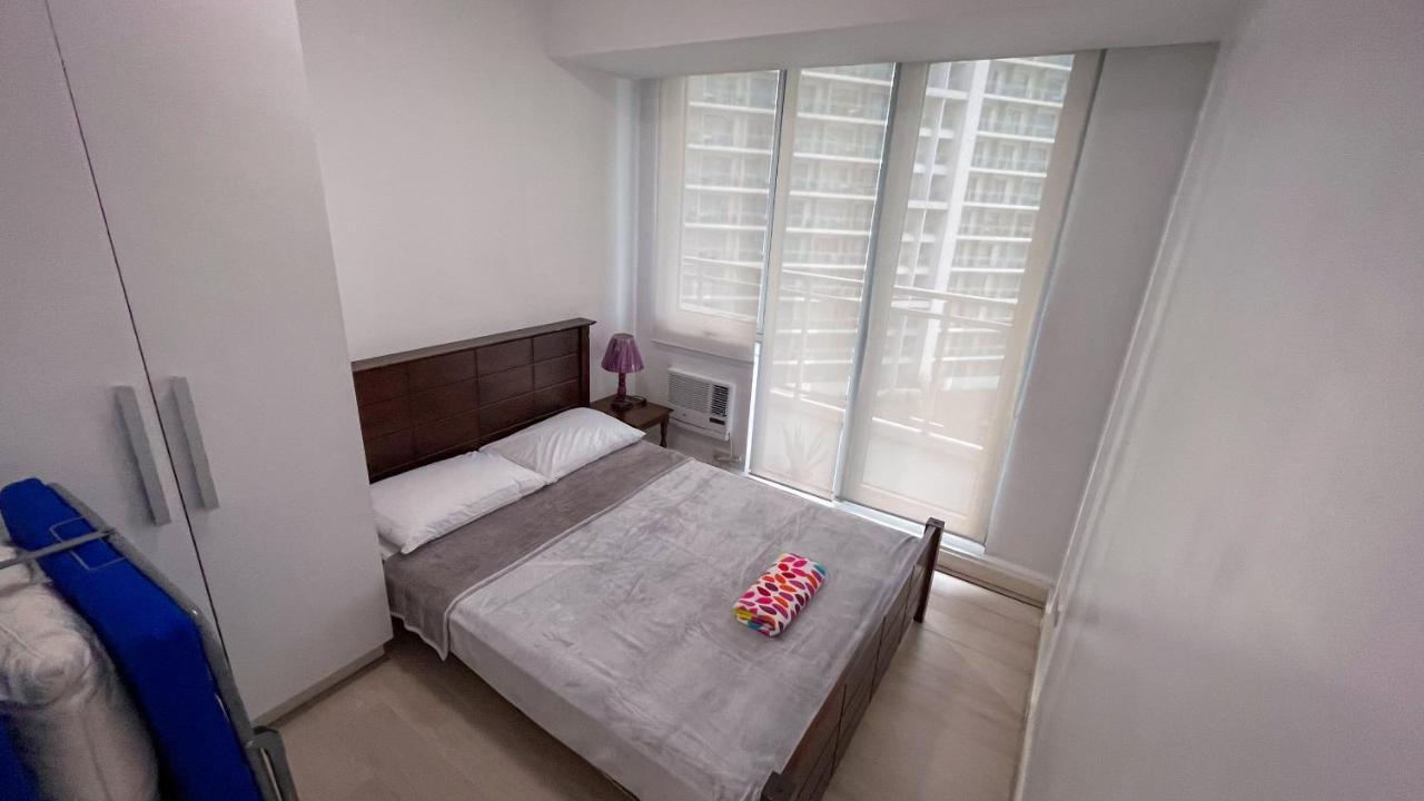 Azure Urban Resort Maui Unit Manila Exteriör bild