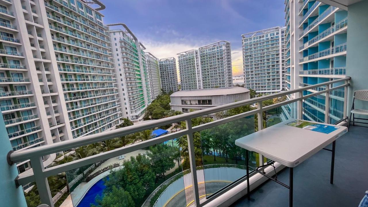 Azure Urban Resort Maui Unit Manila Exteriör bild