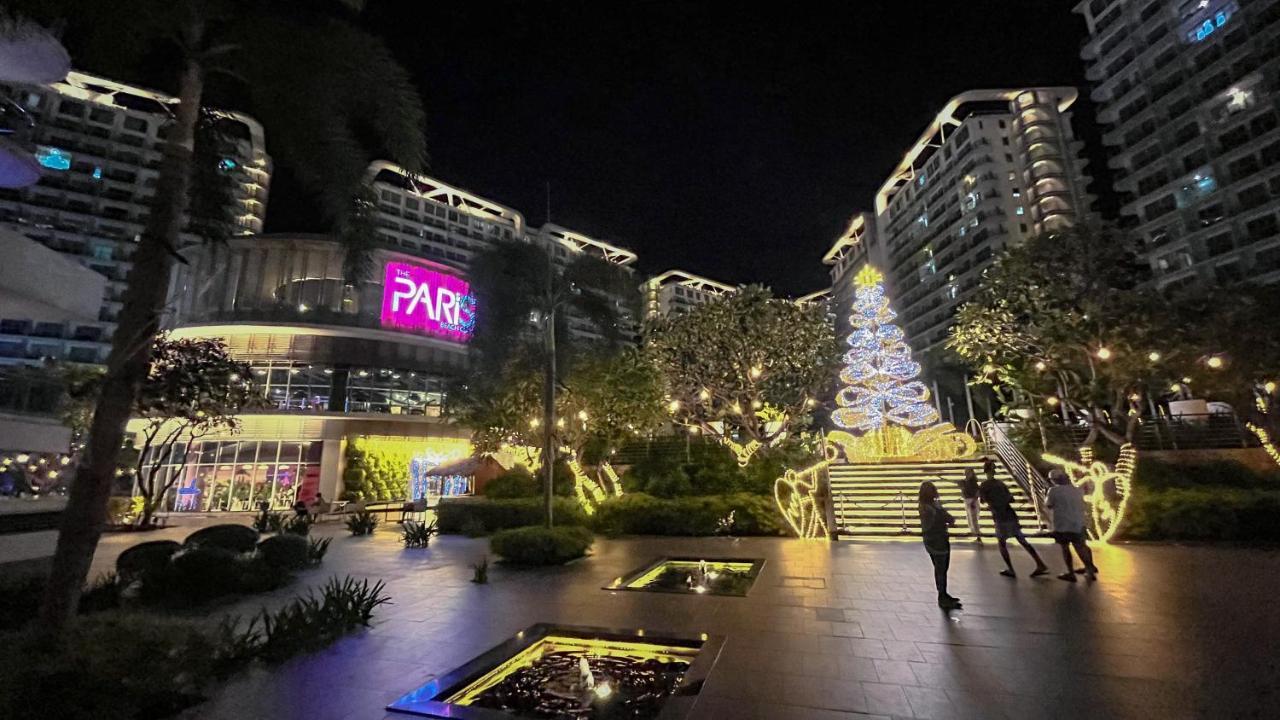 Azure Urban Resort Maui Unit Manila Exteriör bild