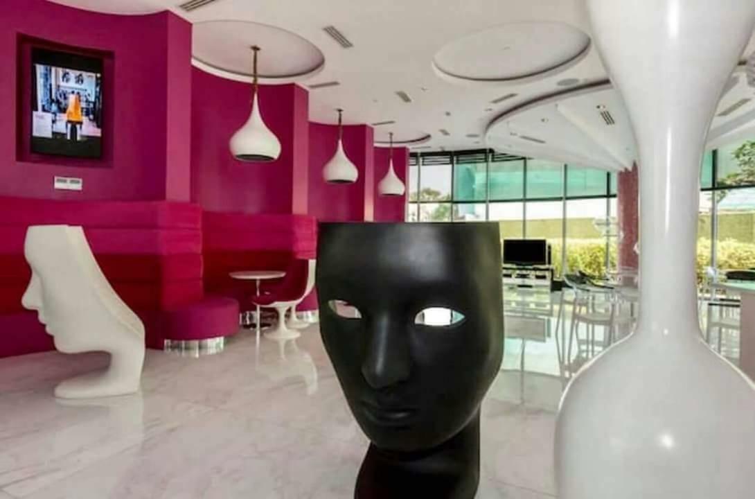 Azure Urban Resort Maui Unit Manila Exteriör bild